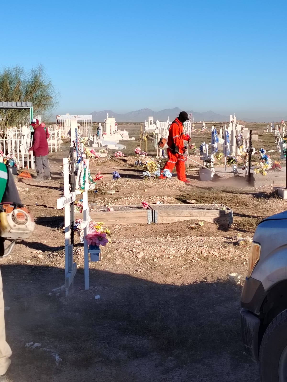 Operativo especial en panteones municipales por Día de Muertos